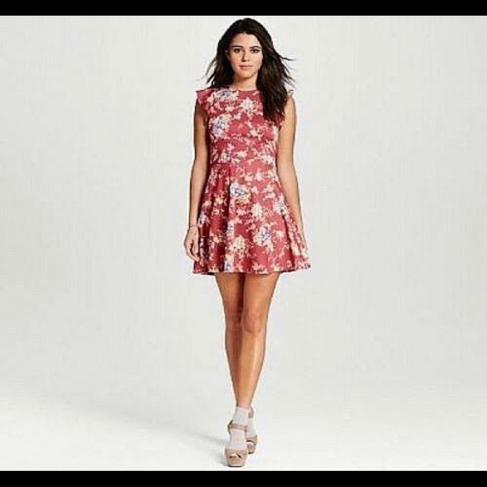 Xhilaration Floral Skater Dress 🌸🌺🌷🌻